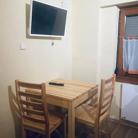 Zum Uhrmacher 아파트